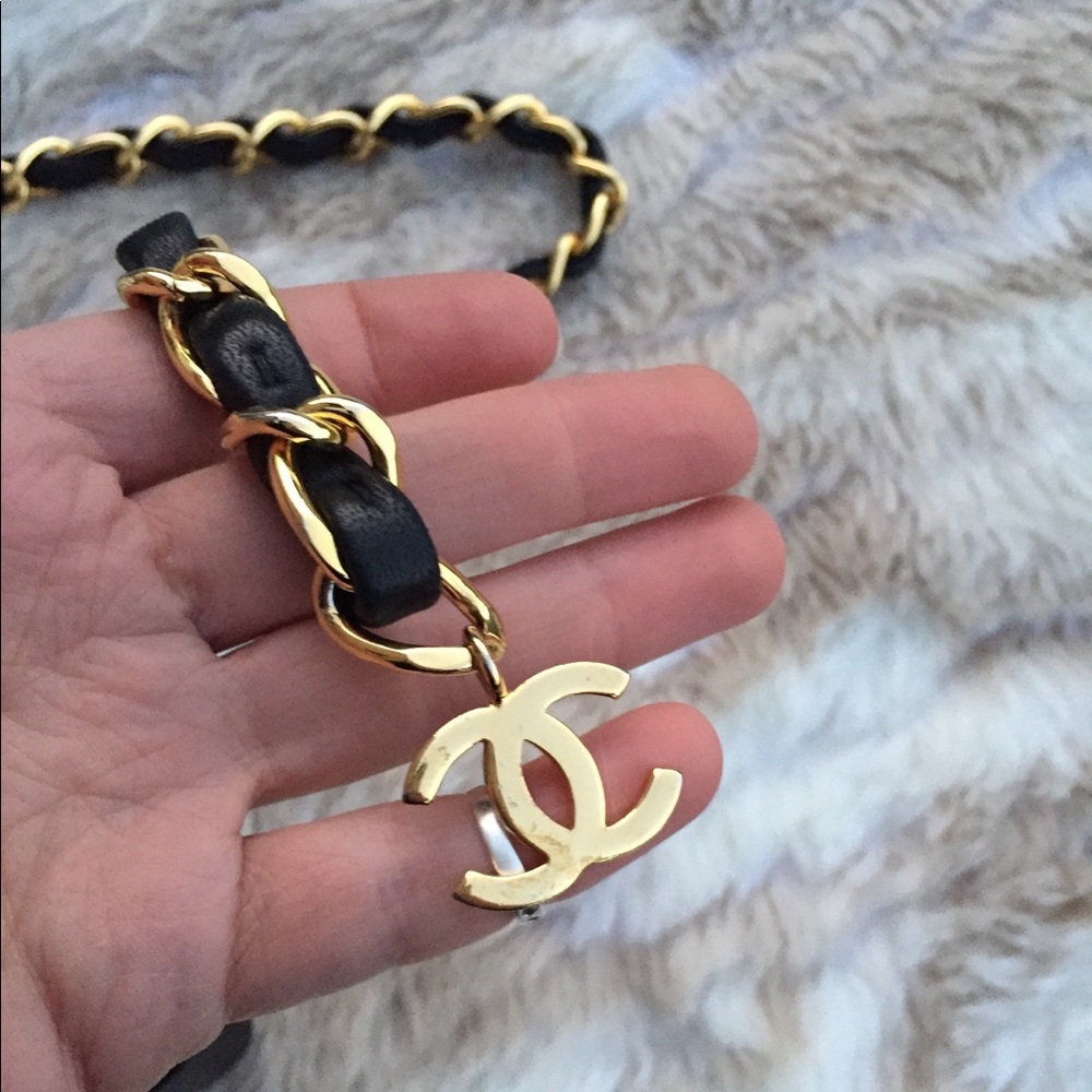 TAKING OFFERS Chanel mini belt flap bag Fanny Pack - Picture 8 of 8